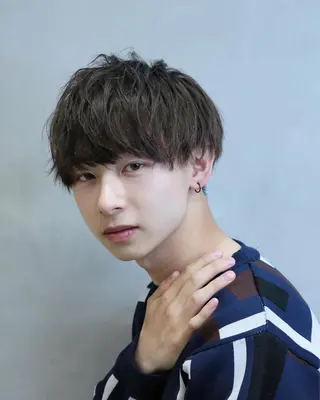 ショート メンズ 飯塚 想のヘアスタイル