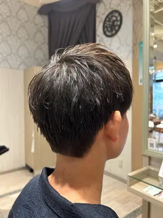 ショート メンズ 一戸 拓斗のヘアスタイル