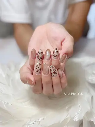 ネイル 鈴木 奈穂子のネイルデザイン