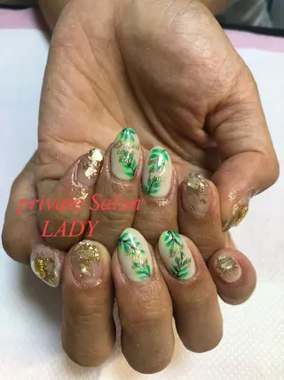 ネイル 桜田 麻菜のネイルデザイン