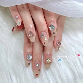 ネイル Sii nail 🤍SAKIのネイルデザイン