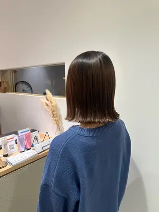 ミディアム レイヤー/蟹江/ くすみカラー/川口のヘアスタイル