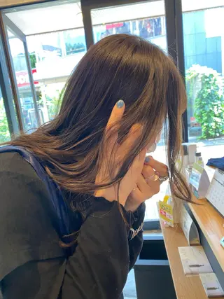 ロング カラー ヘアアレンジ satsuki 暖色・ブラウンカラーのヘアスタイル