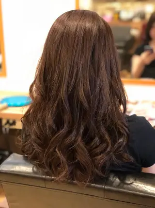 ロング カラー パーマ 美髪矯正 🌈髪質改善 山下のヘアスタイル