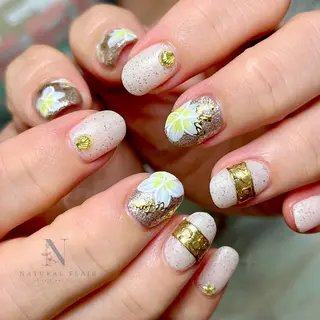 ネイル natural flairのネイルデザイン