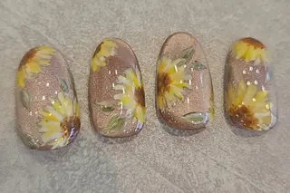 ネイル 関口 友菜のヘアスタイル