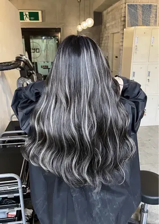 ロング カラー ROBIN所属・指名数No.1 /NAOYAのヘアスタイル