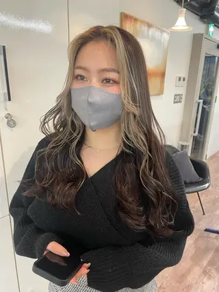 ロング 鎌田 春菜のヘアスタイル