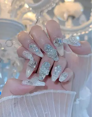 ネイル Lee Nailsのネイルデザイン