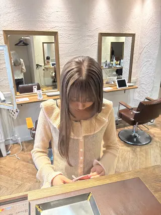 セミロング saya/似合わせ /透明感カラーのヘアスタイル