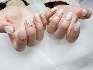 ネイル emaly(ｴﾏﾘｰ)所属・emaly 楽々園のネイルデザイン