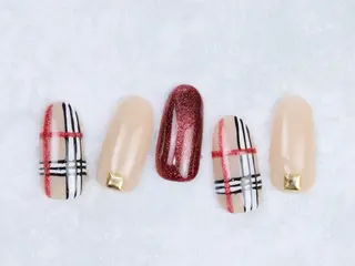 ネイル NAIL Salon IP所属・長谷川 奈緒美のネイルデザイン