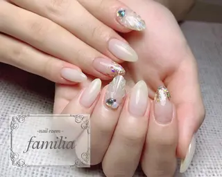 ネイル -nailroom- familiaのネイルデザイン
