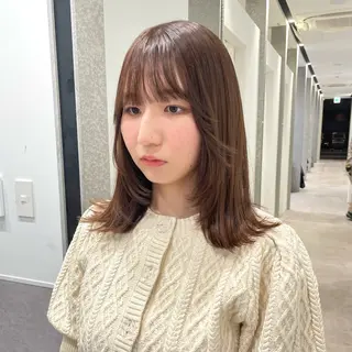 ミディアム カラー ベージュ🤎透明感 カラー🤎anriのヘアスタイル