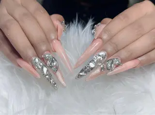 ネイル Lenie Nail Salonのネイルデザイン