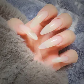 ネイル Atelier Violetteのネイルデザイン