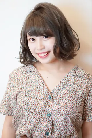 ショート カラー ディレクター ノナカのヘアスタイル