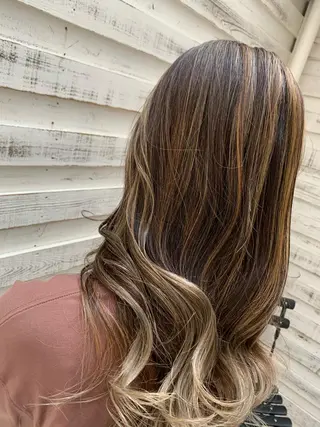 ロング カラー ヘアアレンジ 指名支持率NO.1 スタイリストのヘアスタイル