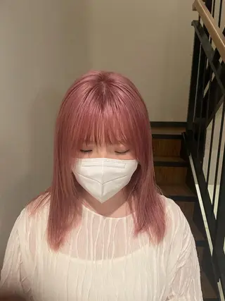 ミディアム カラー hen所属・心斎橋/レイヤー/ ブリーチ/モエのヘアスタイル