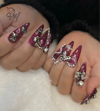 ネイル Spiky とうげ ふうかのネイルデザイン