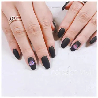 ネイル ＶＩＶＩ nailsalonのネイルデザイン
