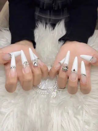 ネイル W&nail  slon所属・W·mai nail 関内のネイルデザイン