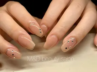 ネイル M&D BeautySalon銀座店所属・M&D 銀座店のネイルデザイン