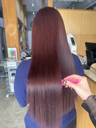 ミディアム miloc MOMOKAのヘアスタイル