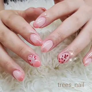 ネイル trees_ nailのネイルデザイン