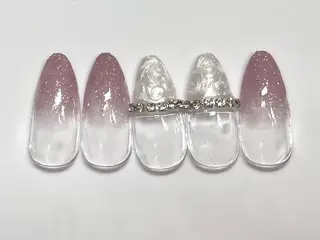 ネイル Nailsalon Graciasのネイルデザイン