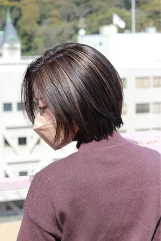 ショート カラー Viage （ビアージュ）のヘアスタイル