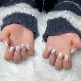 ネイル 石王 美羽のネイルデザイン