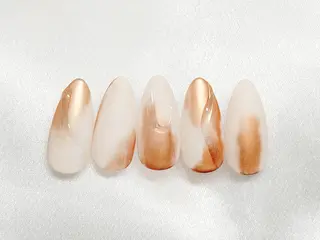 ネイル Nailsalon Graciasのネイルデザイン