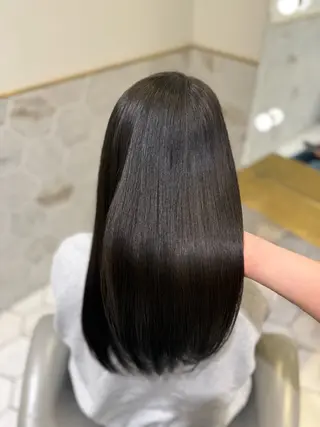 ロング 𝐘𝐮𝐢 🤍 costesのヘアスタイル