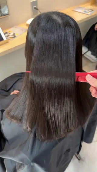 セミロング 髪質改善のプロ🏥 💉五熊航大のヘアスタイル