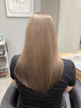 ロング カラー 透明感🫧/ブリーチ /永田　汰伊智のヘアスタイル