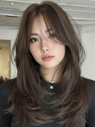 ロング ☁️透明感カラー× レイヤー ☁️ノアのヘアスタイル