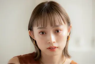 ミディアム カラー 【ミディアムと ロングに特化】島田恋のヘアスタイル