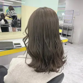 カラー 🪞THEATER 表参道店🩰のヘアスタイル