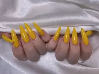 ネイル M2ネイルサロン【長さ出し&フィルイン導入店】所属・長さ出し専門店 RIRIのネイルデザイン