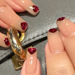 ネイル 佐藤 穂乃香のネイルデザイン