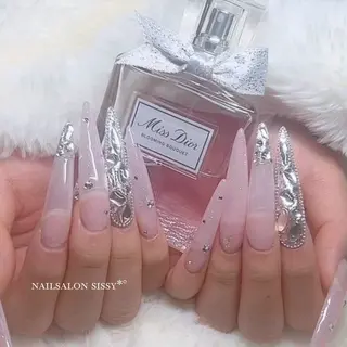 ネイル nailsalon sissy所属・sissy suzukaのネイルデザイン