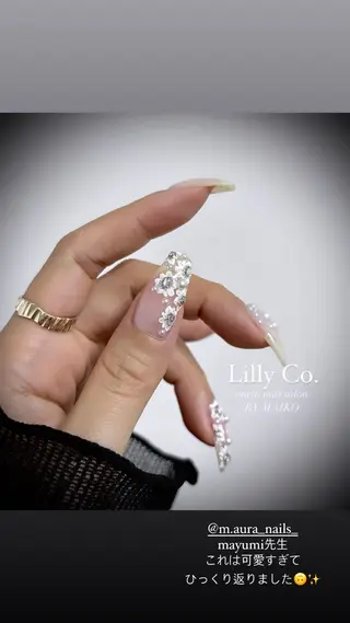 ネイル Lilly Co.のネイルデザイン