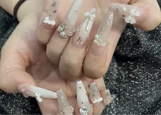 ネイル 清水 ユナのネイルデザイン