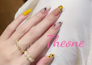 ネイル The oneアオイ アオイのネイルデザイン