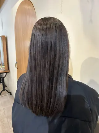 セミロング カラー あずま みゆのヘアスタイル