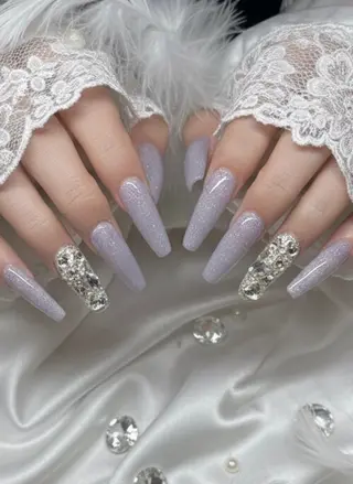 ネイル 24時間営業 UNABOMBAのネイルデザイン