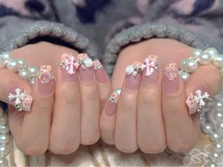 ネイル MOA NAIL所属・MoaNail🫶 Yoshiのネイルデザイン