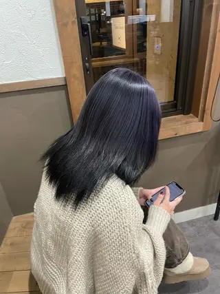 ミディアム カラー moe🥣ﾚｲﾔｰ ｶｯﾄ/透明感ｶﾗｰのヘアスタイル