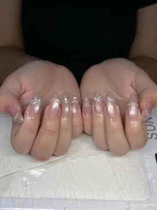 ネイル LETHI LINHのネイルデザイン